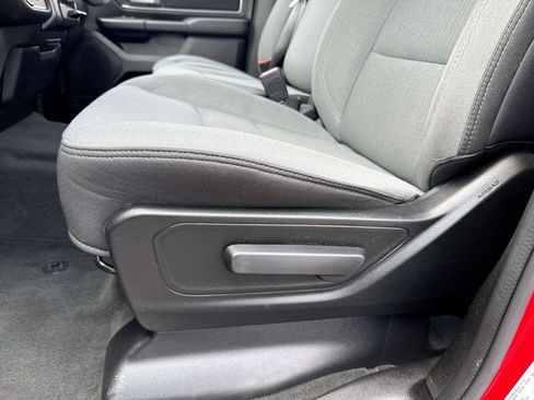 Used 2023 RAM 1500 Lone Star AWD/4WD image 12