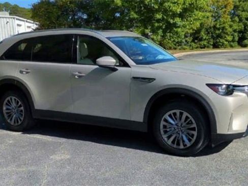 New 2025 MAZDA CX-90 3.3 Turbo w/ Preferred Package image 4