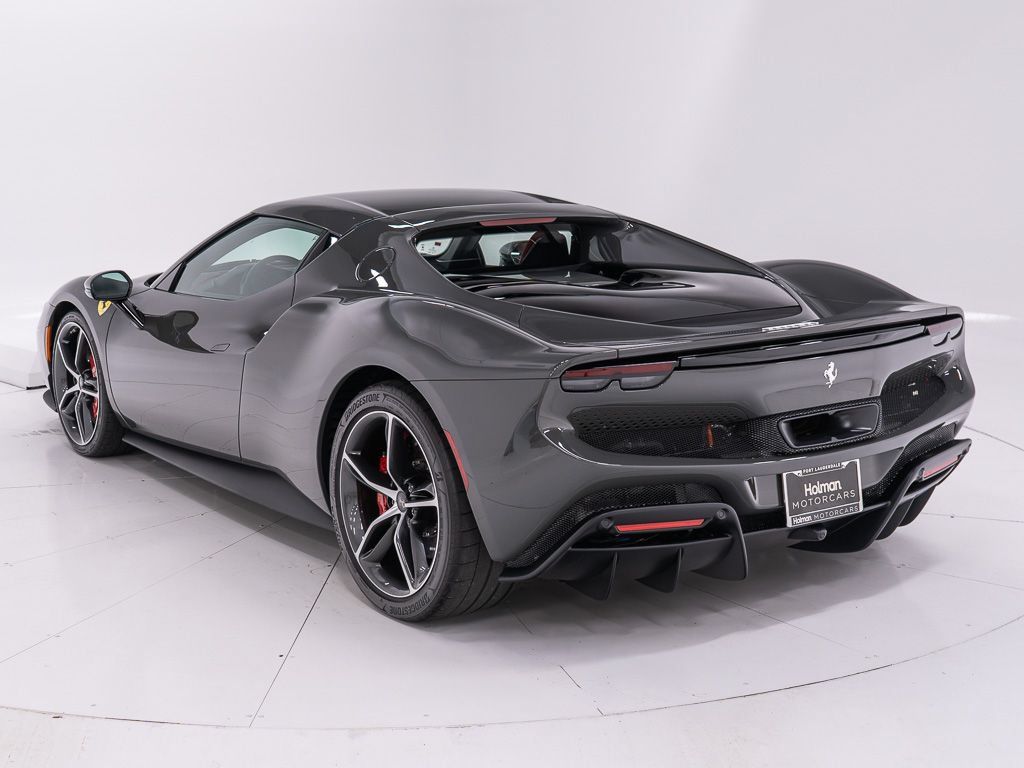 Used 2023 Ferrari 296 GTB RWD image 3