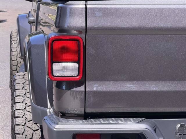 Used 2021 Jeep Gladiator Overland w/ Popular Equipment Package AWD/4WD image 11