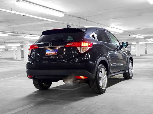 Used 2020 Honda HR-V EX image 6