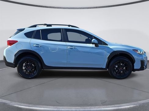 Used 2019 Subaru Crosstrek 2.0i Premium w/ Popular Package #3 image 2