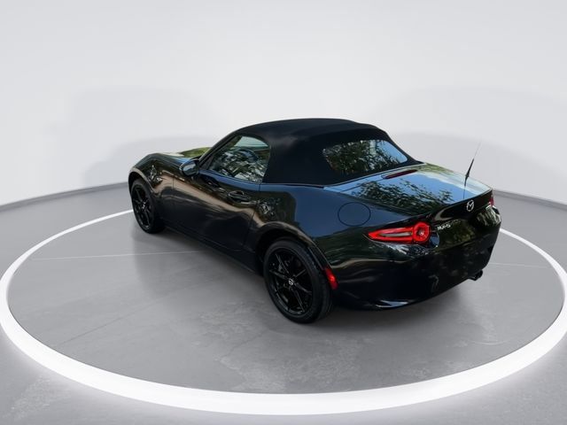Used 2025 MAZDA MX-5 Miata Sport RWD image 4