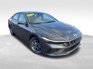 Used 2024 Hyundai Elantra SEL 360° Tour