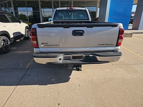 Used 2005 Chevrolet Silverado 1500 LS w/ Light Duty Power Package image 3