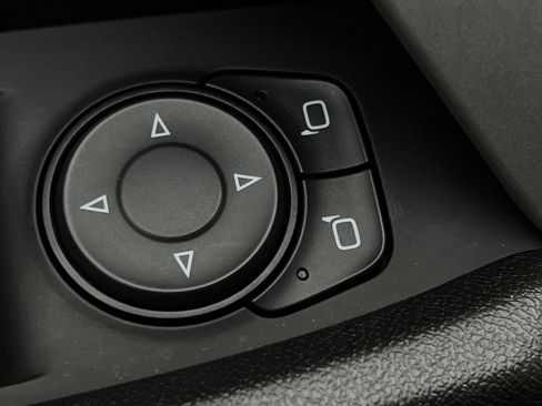 Used 2020 Chevrolet Camaro SS image 47