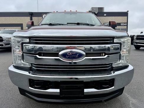 Used 2017 Ford F350 Lariat AWD/4WD image 4