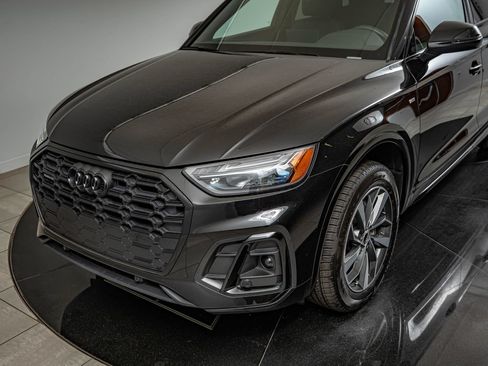 Used 2024 Audi Q5 2.0T Premium w/ Summer of Audi Package AWD/4WD image 14