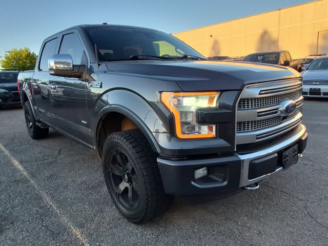 Used 2015 Ford F150 Platinum w/ Equipment Group 701A Luxury AWD/4WD image 3