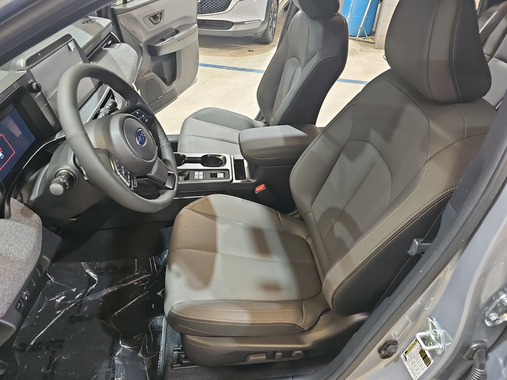 New 2026 Subaru Outback Limited w/ Premium/Limited Package 2 AWD/4WD image 16