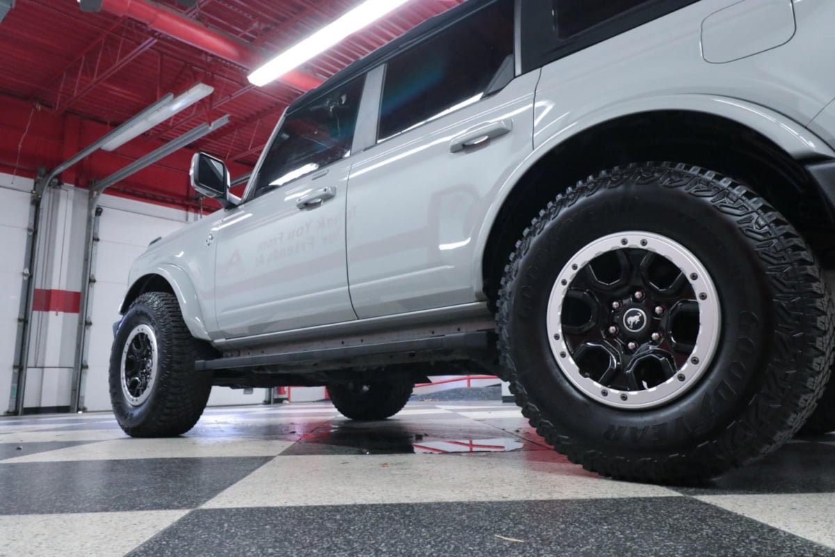 Used 2022 Ford Bronco Outer Banks AWD/4WD image 38