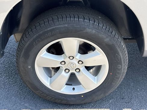 Used 2024 RAM 1500 Classic SLT AWD/4WD image 17