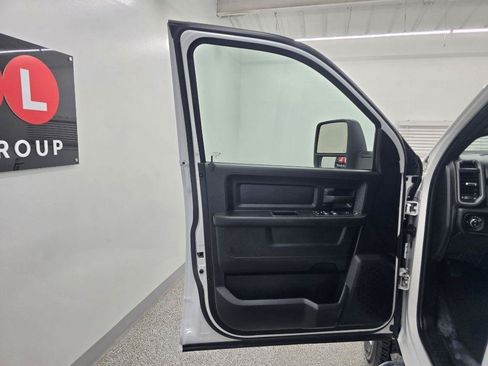 Used 2023 RAM 2500 Tradesman AWD/4WD image 29