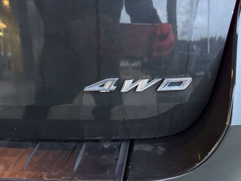 Certified 2023 Ford Explorer XLT w/ Equipment Group 202A image 15