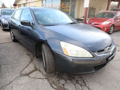 Used 2005 Honda Accord EX image 4