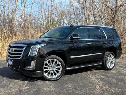 Used 2019 Cadillac Escalade Luxury