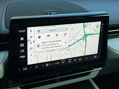 New 2026 Lincoln Nautilus Premier AWD/4WD image 18