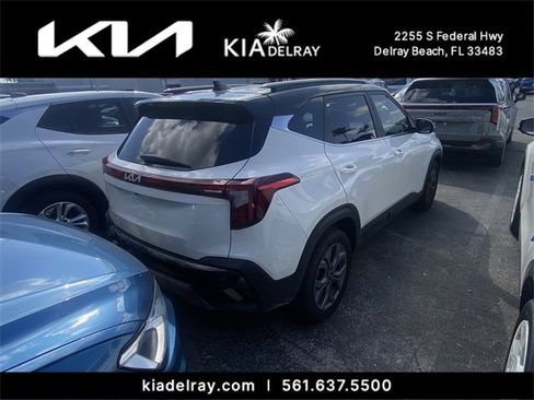 Used 2024 Kia Seltos S image 3