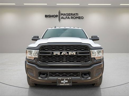 Used 2021 RAM 5500 Tradesman w/ Max Tow Package image 8