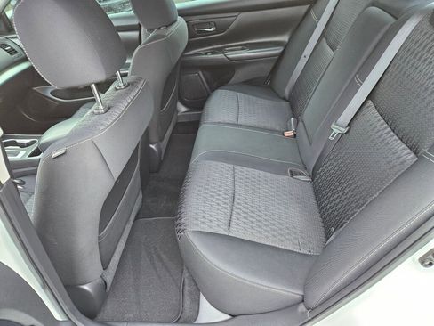 Used 2016 Nissan Altima 2.5 S w/ Power Driver Seat Package image 14