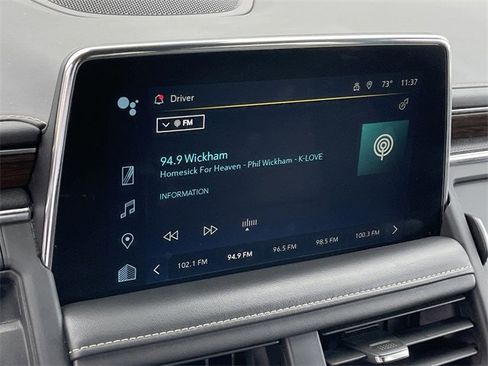 Used 2023 Chevrolet Suburban Premier image 17