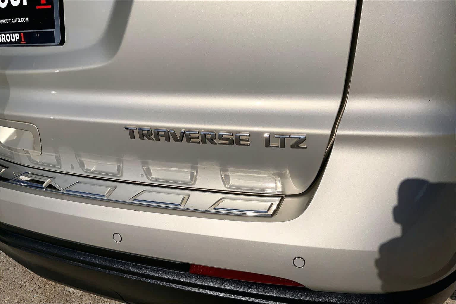 Used 2016 Chevrolet Traverse LTZ FWD image 29