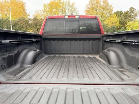 Used 2019 RAM 1500 Big Horn image 25