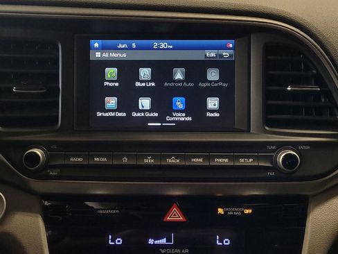 Used 2020 Hyundai Elantra Value Edition FWD image 25