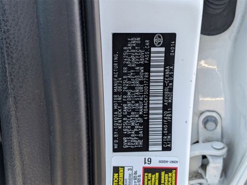 Used 2025 Toyota Camry LE image 38