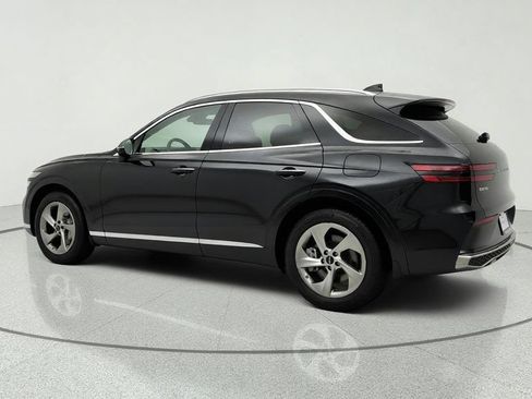 Used 2026 Genesis GV70 2.5T Advanced AWD/4WD image 7