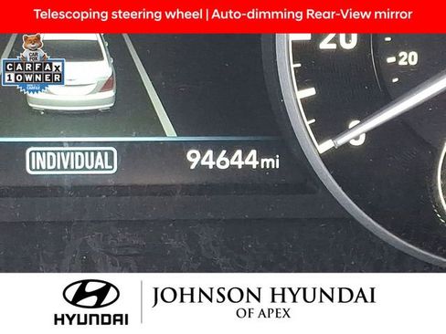 Used 2017 Genesis G90 3.3T Premium image 15