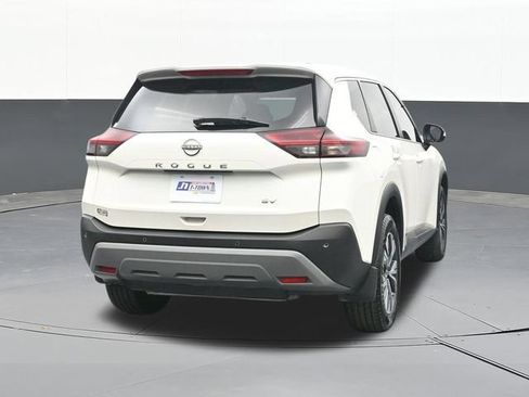 Used 2023 Nissan Rogue SV FWD image 12
