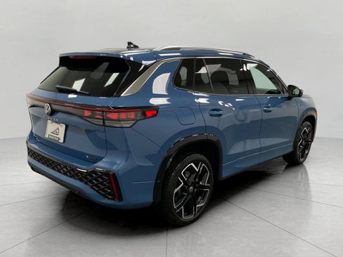 New 2026 Volkswagen Tiguan SEL R-Line image 3