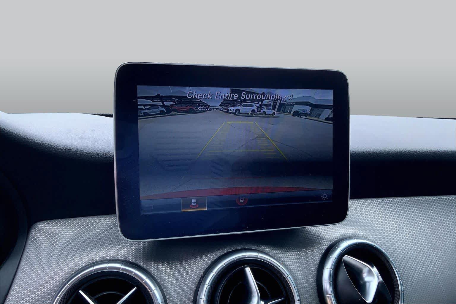 Used 2018 Mercedes-Benz CLA 250 image 25