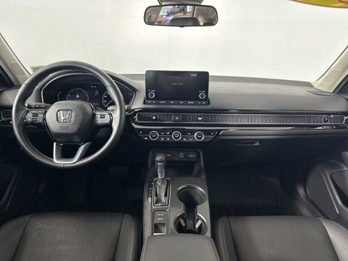 Used 2024 Honda Civic EX-L image 11