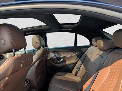 Used 2018 Mercedes-Benz E 300 image 15