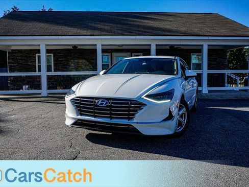 Used 2022 Hyundai Sonata SE image 1