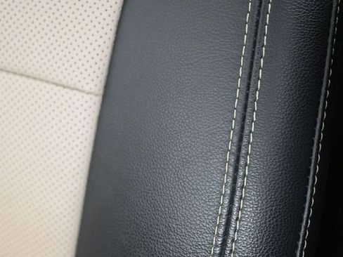 Certified 2022 Ford Escape Titanium w/ Titanium Elite Package image 16