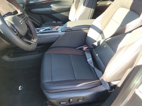 New 2026 Chevrolet Equinox EV RS image 19