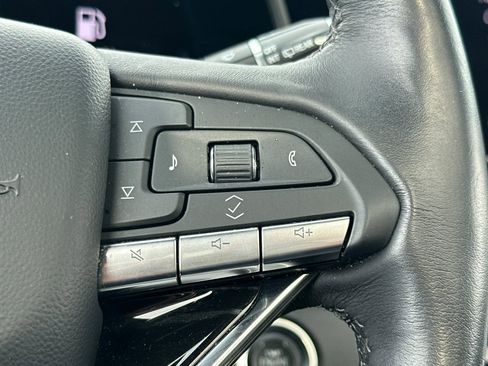 Certified 2024 Cadillac Escalade Sport w/ LPO, ONYX Package image 38