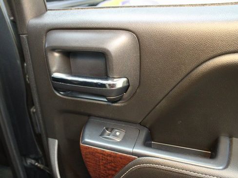 Used 2017 GMC Sierra 1500 SLE image 13