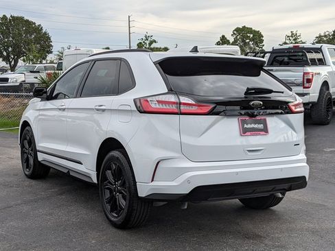 New 2024 Ford Edge SE w/ Black Appearance Package image 8