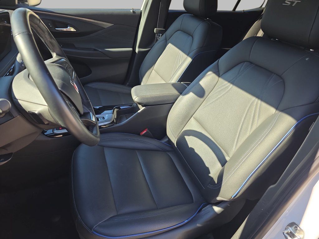 Used 2024 Buick Envista Sport Touring w/ Convenience I Package FWD image 15