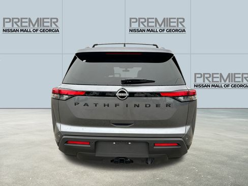 New 2025 Nissan Pathfinder SV w/ SV Premium Package image 6