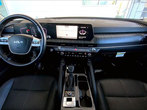Used 2023 Kia Telluride EX image 29