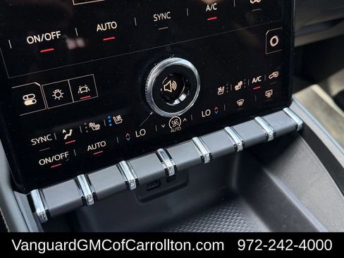 New 2026 GMC Terrain AT4 w/ Convenience Package III AWD/4WD image 19