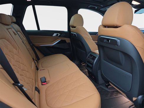 New 2026 BMW X5 xDrive50e w/ M Sport Package image 11