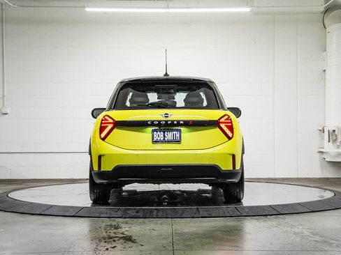 Used 2025 MINI Cooper S image 5