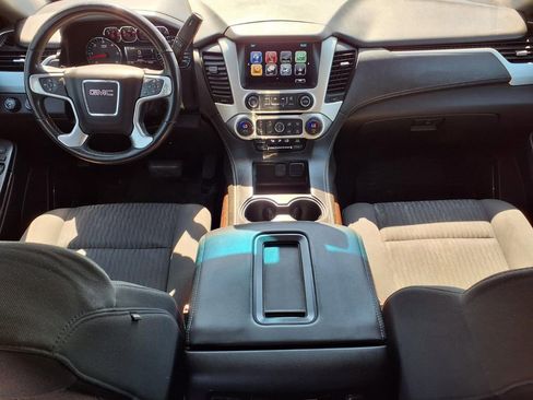 Used 2018 GMC Yukon SLE w/ SLE Value Package AWD/4WD image 10