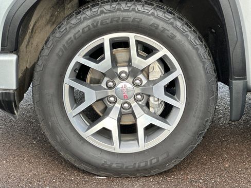 Used 2023 GMC Sierra 1500 Elevation w/ Elevation Premium Package image 24